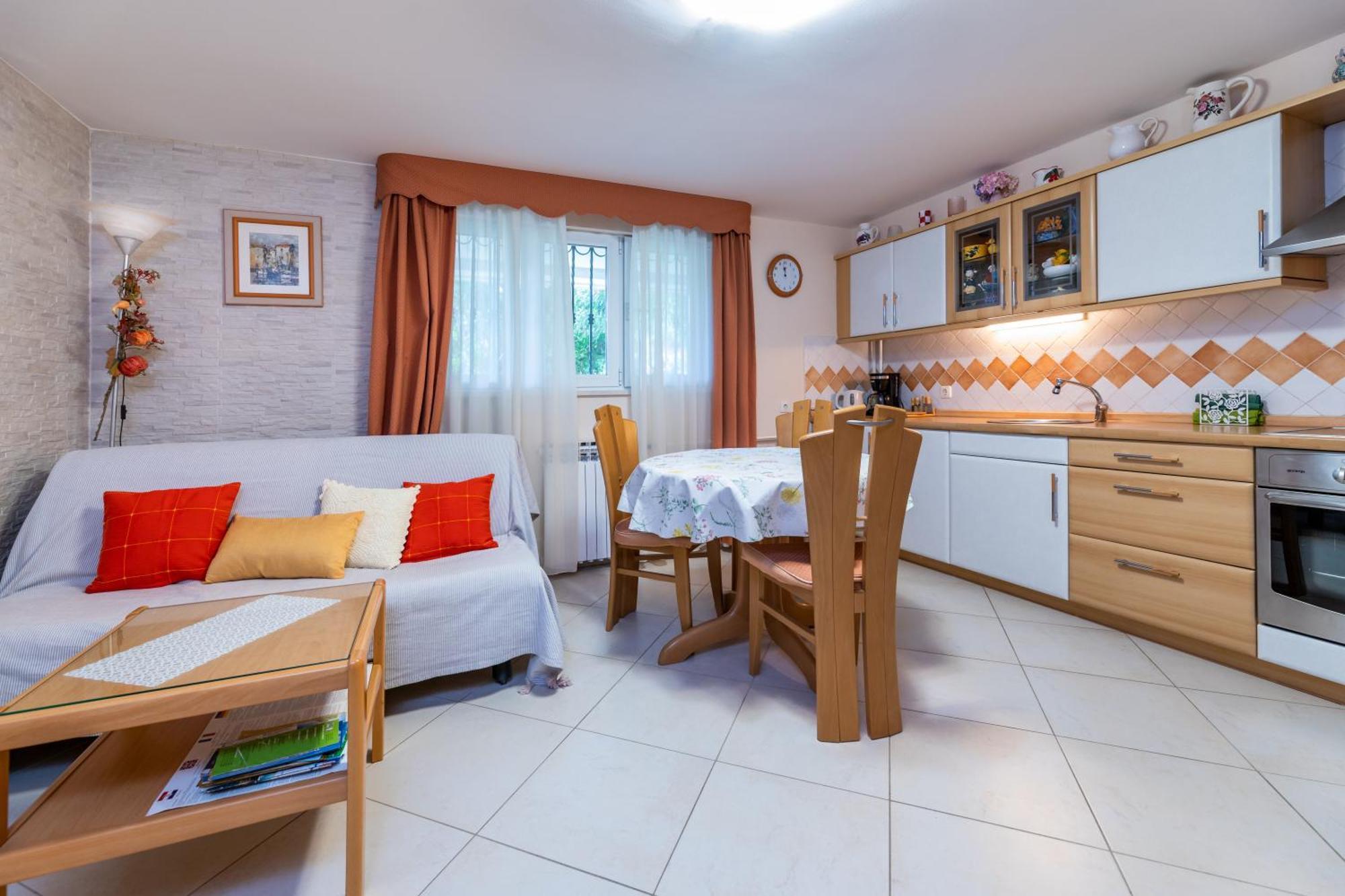 Apartments Nadica Baska  Ngoại thất bức ảnh