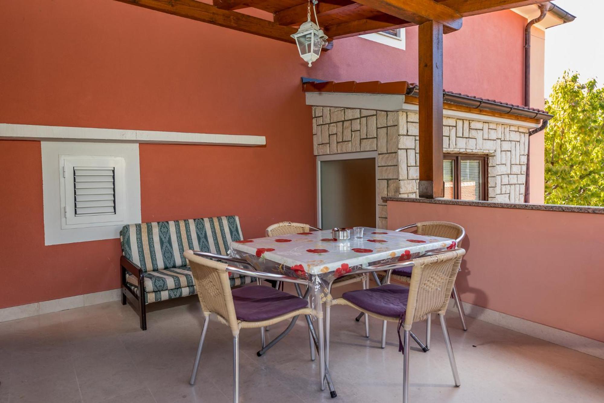 Apartments Nadica Baska  Ngoại thất bức ảnh